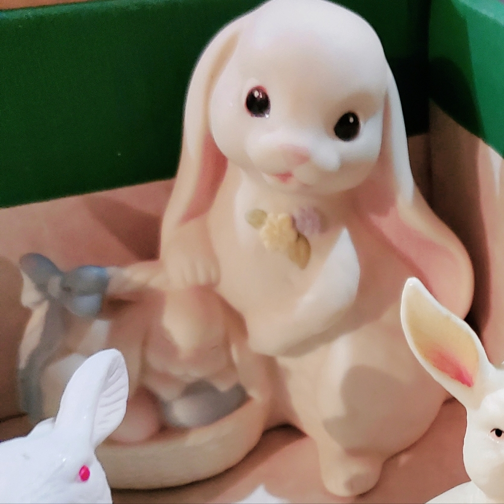 Vintage rabbit figurine with Easter Basket